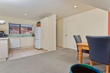 Photo of property in 12/37 Fields Parade, Oteha, Auckland, 0632