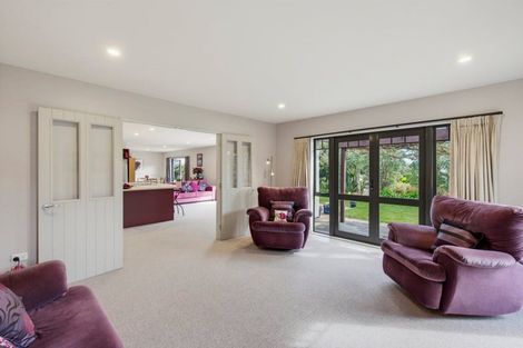 Photo of property in 16 Rifleman Lane, Paraparaumu Beach, Paraparaumu, 5032