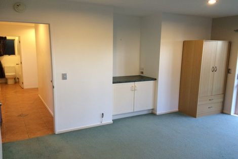 Photo of property in 2/842 East Coast Road, Oteha, Auckland, 0630