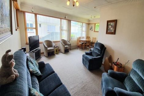 Photo of property in 54 Milton Street, Gore, 9710