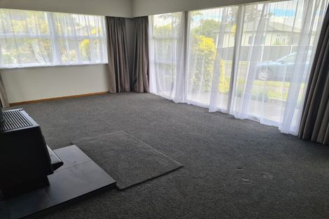 Photo of property in 49 Wavell Crescent, Lansdowne, Masterton, 5810