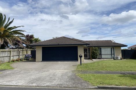 Photo of property in 16 Fremantle Place, Pakuranga Heights, Auckland, 2010