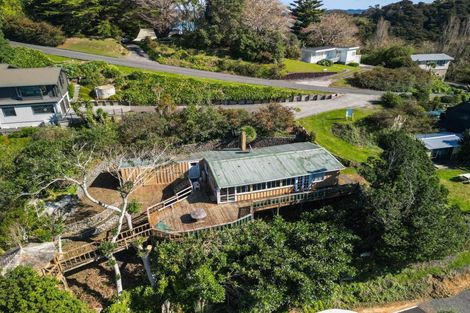 Photo of property in 4 Queens View Road, Russell, 0202