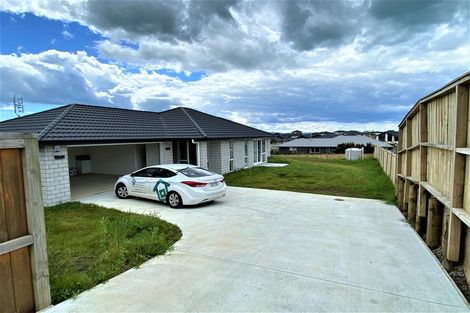 Photo of property in 57 Mclarin Road, Glenbrook, 2681