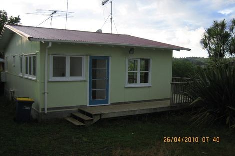 Photo of property in 16 Nandana Drive, Glen Eden, Auckland, 0602