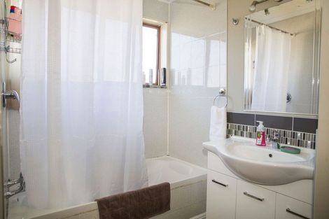 Photo of property in 14 Ries Street, Dannevirke, 4930