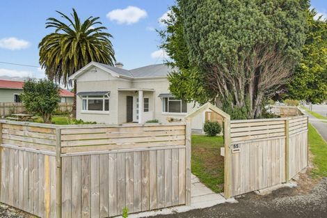 Photo of property in 55 Mako Mako Road, Levin, 5510