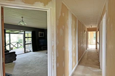 Photo of property in 53 Cemetery Road, Dannevirke, 4930