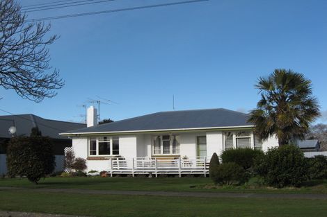 Photo of property in 49 Grange Street, Winton, 9720