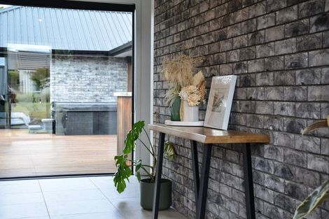 Photo of property in 17 Riverpoint Glade, Flagstaff, Hamilton, 3210