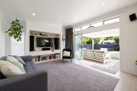 Photo of property in 33f Kelly Road, Cambridge, 3434