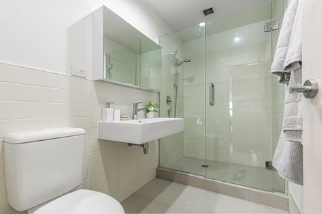 Photo of property in 6/55 Mahuhu Crescent, Auckland Central, Auckland, 1010