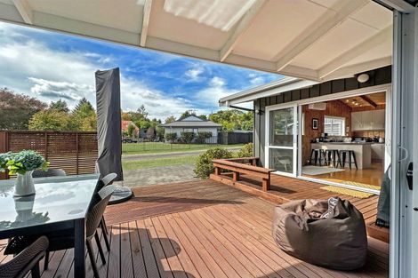 Photo of property in 13 Yasmin Lane, Kinloch, Taupo, 3377