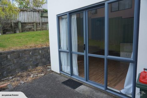 Photo of property in 27 Mariners View Road, Beach Haven, Auckland, 0626