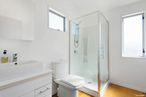 Photo of property in 2/58 Zefiro Drive, Massey, Auckland, 0614