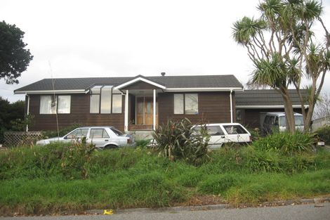 Photo of property in 28 Renown Road, Raumati South, Paraparaumu, 5032