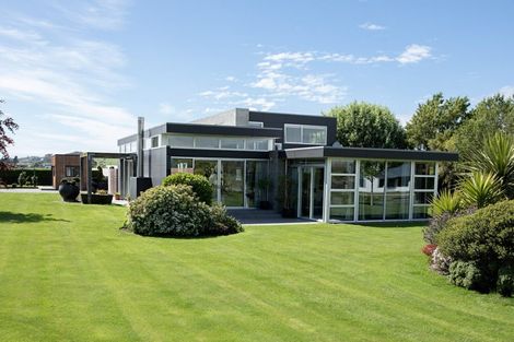 Photo of property in 141 Awamoa Road, Holmes Hill, Oamaru, 9401