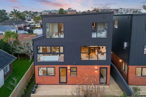 Photo of property in 16c Egremont Street, Belmont, Auckland, 0622