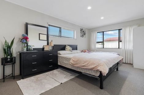 Photo of property in 106b Beach Road, Pahurehure, Papakura, 2113