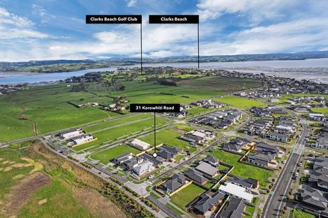 Photo of property in 31 Korowhiti Road, Clarks Beach, 2122