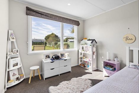 Photo of property in 4 Greenock Place, Awapuni, Palmerston North, 4412