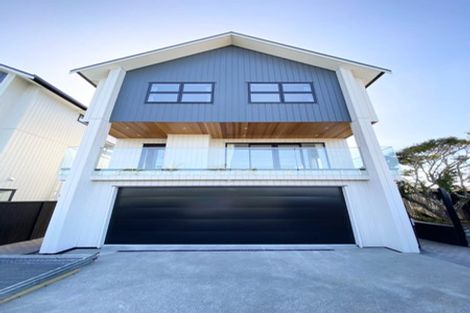 Photo of property in 42 Montgomery Avenue, Belmont, Auckland, 0622