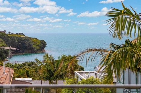 Photo of property in 19 Scarboro Terrace, Murrays Bay, Auckland, 0630