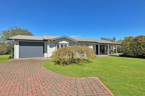 Photo of property in 2 Yasmin Lane, Kinloch, Taupo, 3377