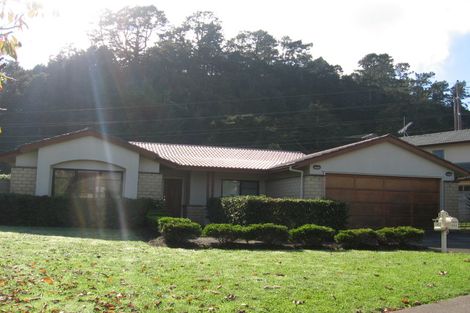 Photo of property in 4 Kristin Lane, Albany, Auckland, 0632