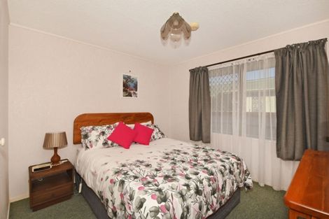 Photo of property in 12 Carr Street, Te Kamo, Whangarei, 0112