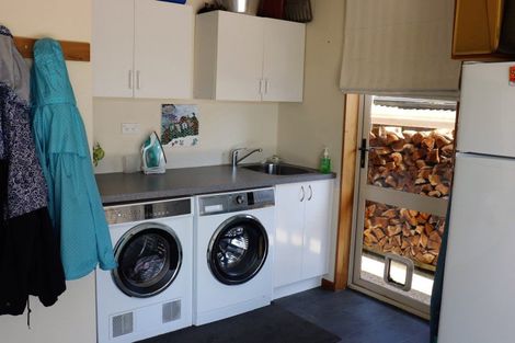 Photo of property in 5 Rochfort Place, Westport, 7825