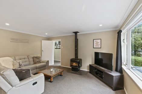 Photo of property in 38 Hine Road, Wainuiomata, Lower Hutt, 5014