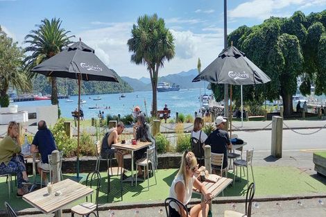 Photo of property in 116 Wellington Street, Picton, 7220