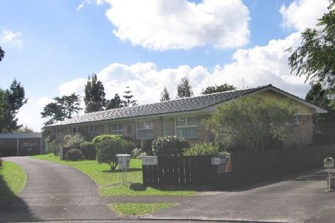 Photo of property in 3/10 Halcyon Place, Papatoetoe, Auckland, 2025