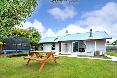 Photo of property in 4 Takapu Place, Bromley, Christchurch, 8062