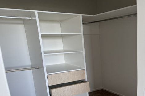 Photo of property in 27f Dawnhaven Drive, Te Atatu Peninsula, Auckland, 0610