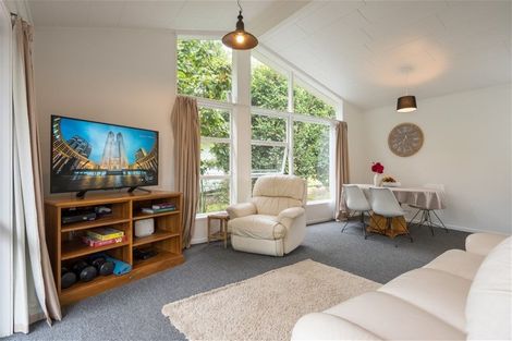 Photo of property in 20 Derrick Road, Kawakawa, 0210