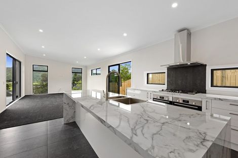 Photo of property in 8a Mccarthy Grove, Clouston Park, Upper Hutt, 5018