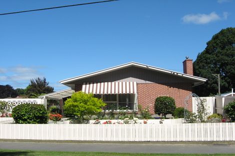 Photo of property in 263 Fifield Terrace, Opawa, Christchurch, 8023