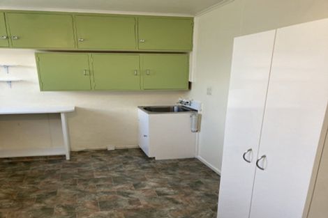 Photo of property in Shakespeare Flats, 8/48 Merton Street, Trentham, Upper Hutt, 5018