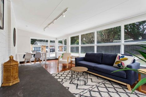 Photo of property in 3/142a Great South Road, Manurewa, Auckland, 2102