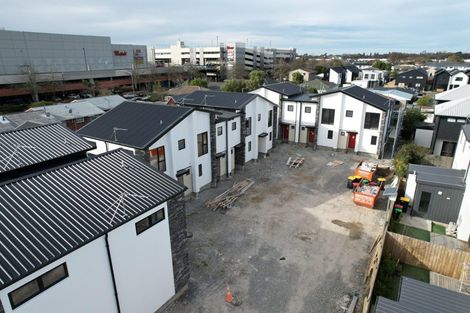 Photo of property in 4/60 Division Street, Riccarton, Christchurch, 8041