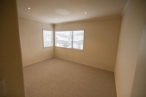 Photo of property in 45d Redoubt Road, Goodwood Heights, Auckland, 2105
