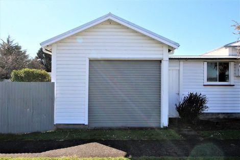 Photo of property in 35 Fox Street, Woodville, 4920