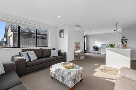 Photo of property in 48 Sentinel Avenue, Omokoroa, 3114