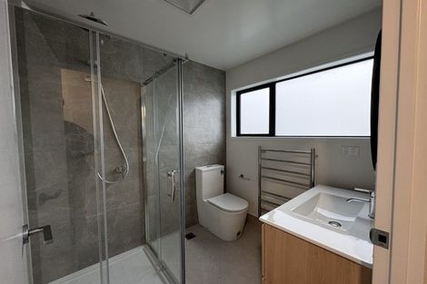 Photo of property in 19 Parkwood Avenue, Westgate, Auckland, 0614