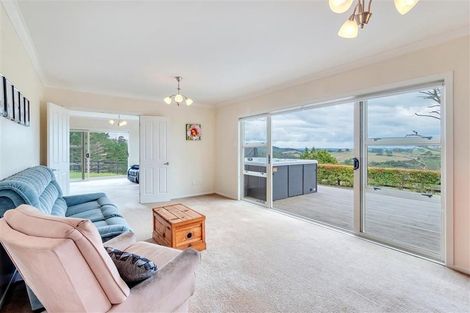 Photo of property in 170 Gatfield Road, Kaukapakapa, 0873