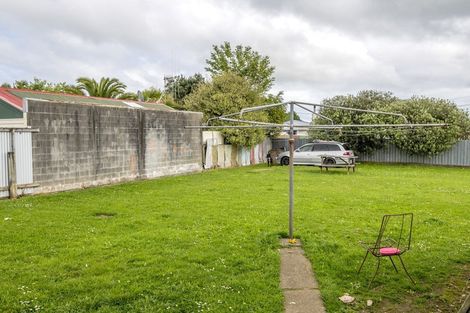 Photo of property in 16 Shamrock Street, Levin, 5510