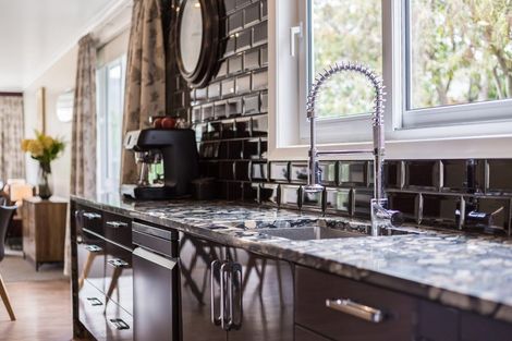 Photo of property in 9 Rongonui Street, Elderslea, Upper Hutt, 5018