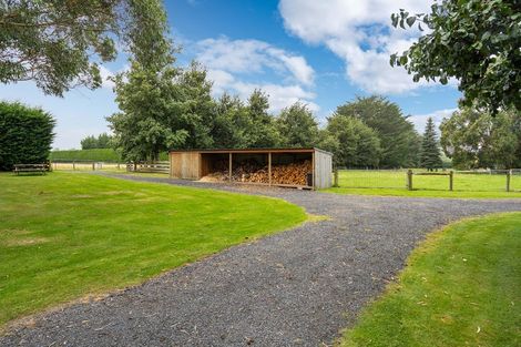 Photo of property in 32 Tirohanga Road, North Taieri, Mosgiel, 9092